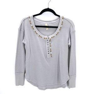 Altar’d State Gray Thermal Embroidered Top Size Small